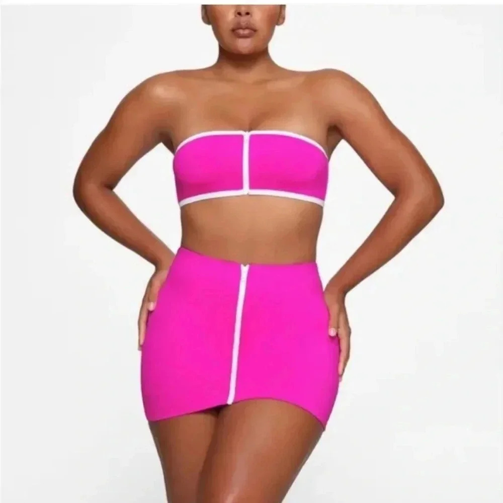 Skims swim sporty hibiscus front zip mini skirt Skirt Only